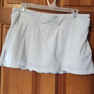 White Lululemon skirt